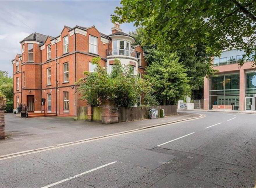 6 Chlorine Mews, Chlorine Gardens, Belfast, BT9 5DL photo