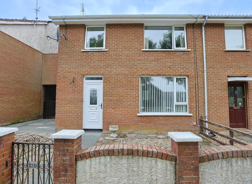 219 Ballyoran Park, Portadown, Craigavon, BT62 1JR