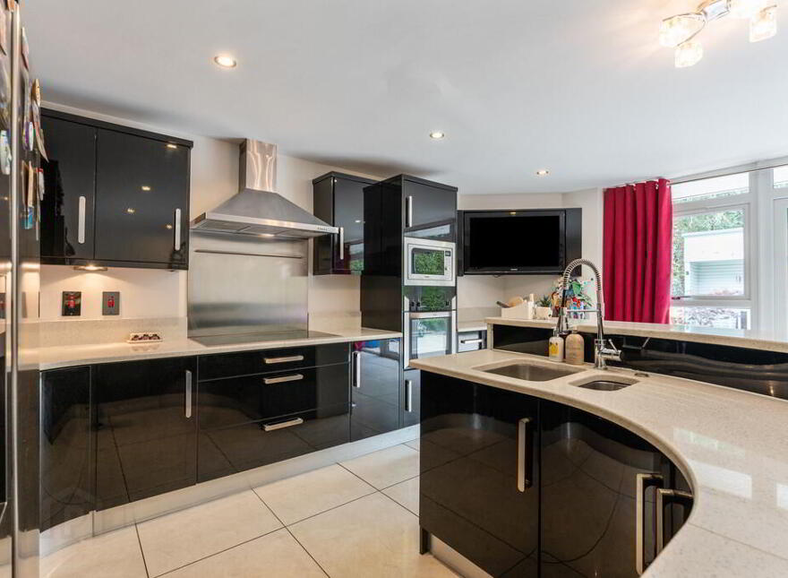 242 Malone Road, Belfast, BT9 5LR