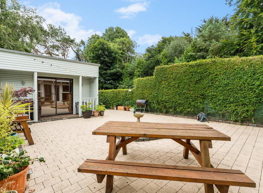 242 Malone Road, Belfast, BT9 5LR