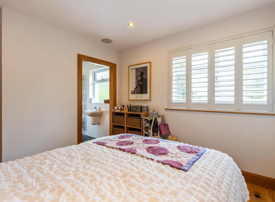 242 Malone Road, Belfast, BT9 5LR