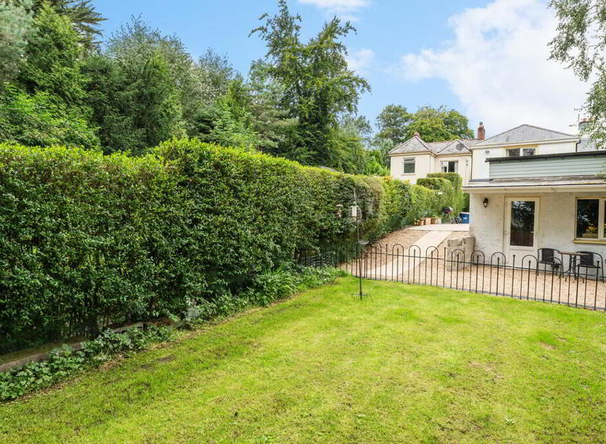 242 Malone Road, Belfast, BT9 5LR