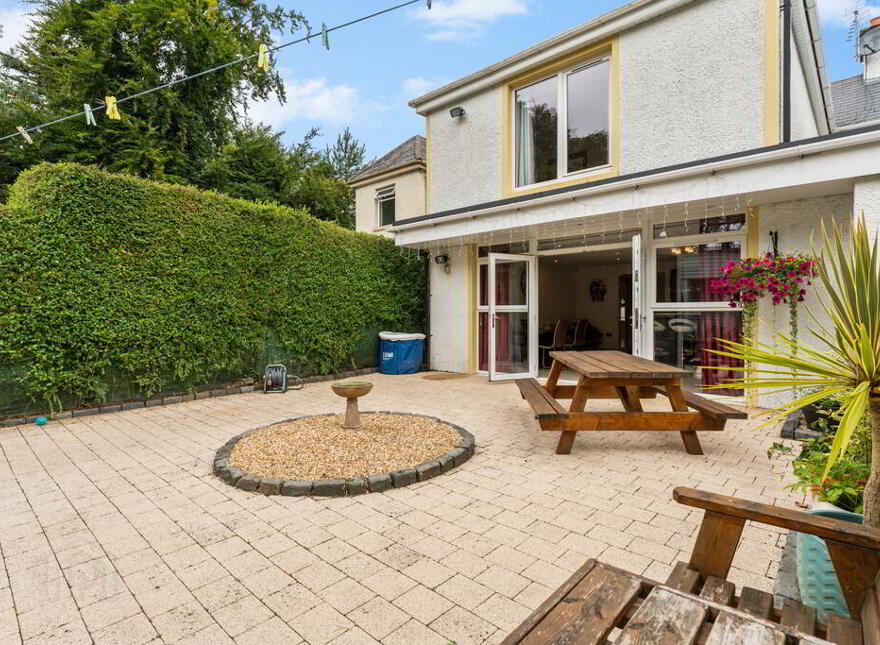 242 Malone Road, Belfast, BT9 5LR