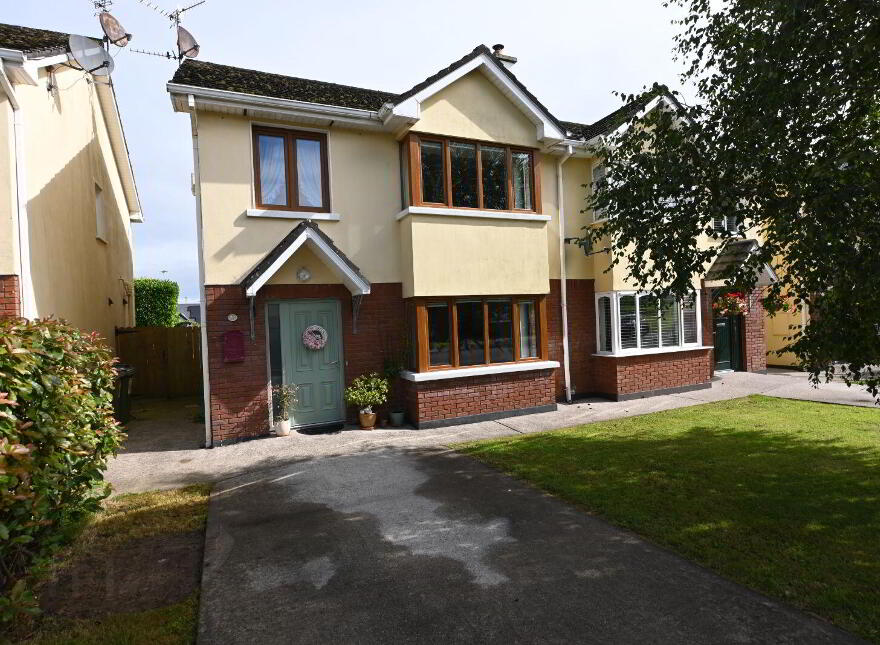30 Ferryview, Ringaskiddy photo