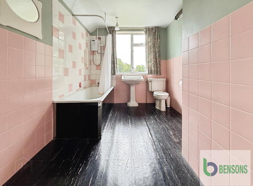 37 Ballyquin Road, Limavady, BT49 9EY
