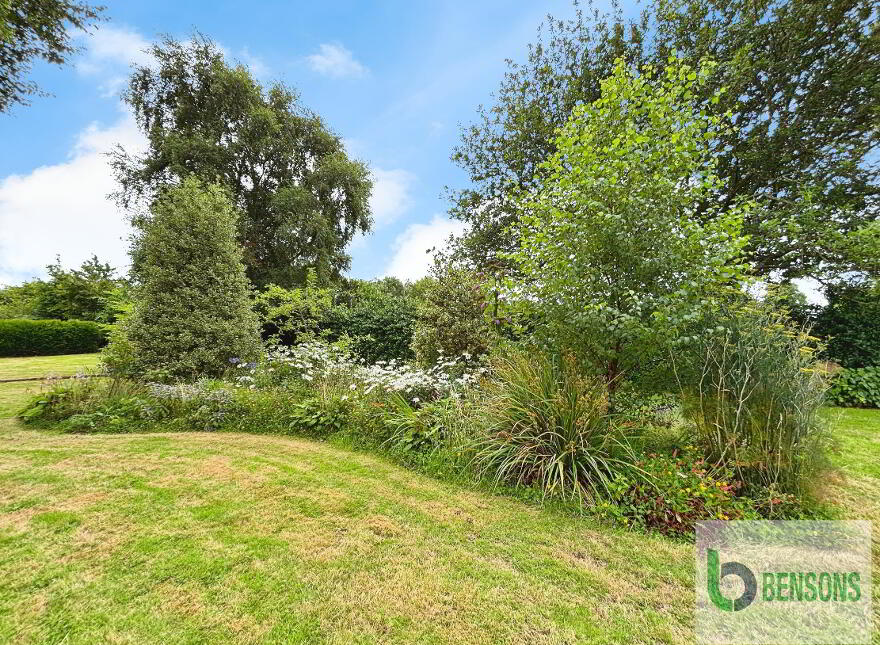 37 Ballyquin Road, Limavady, BT49 9EY