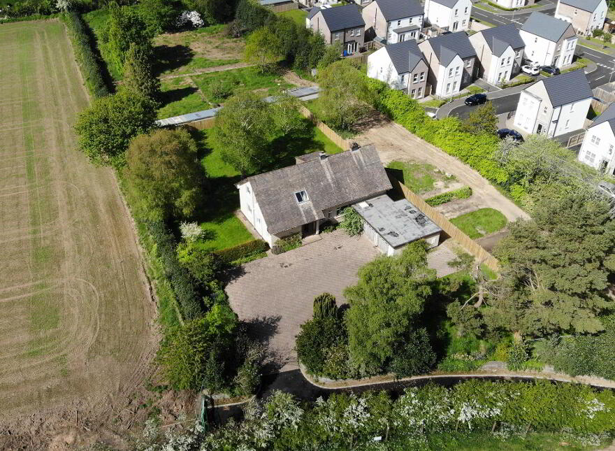 37 Ballyquin Road, Limavady, BT49 9EY