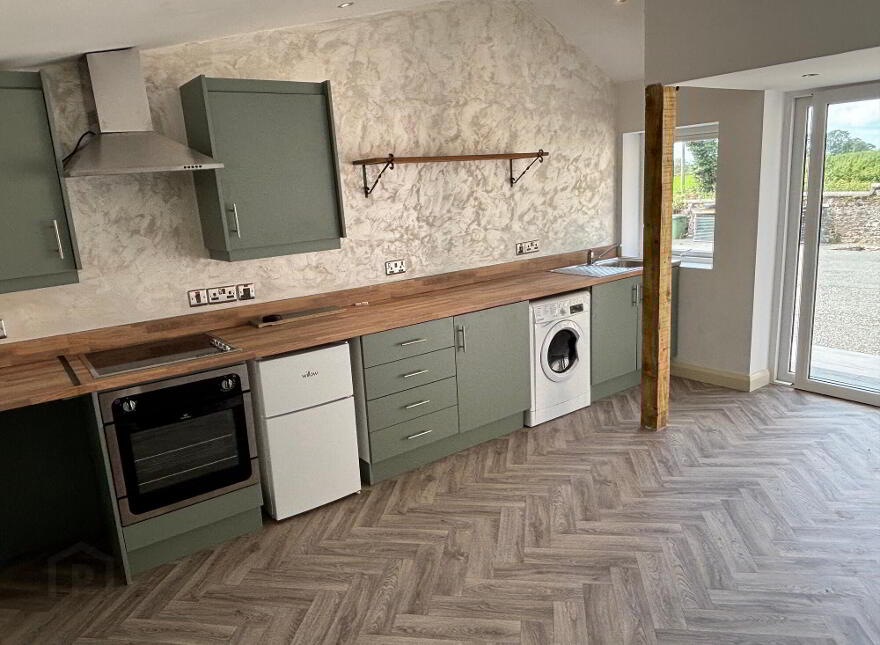 Apt 3, 13 Ballinderry Road, Aghalee, BT67 0DY