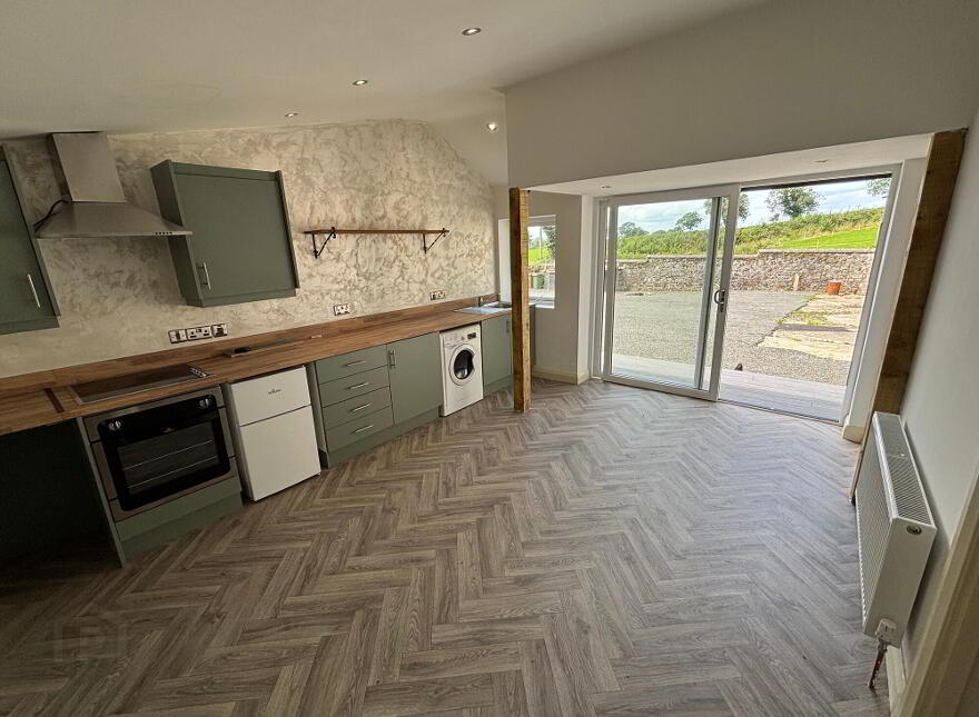 Apt 3, 13 Ballinderry Road, Aghalee, BT67 0DY