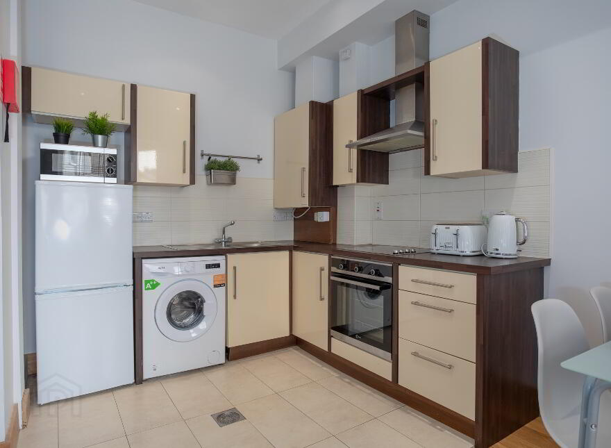 Unit A, 68 Cromwell Road, Botanic, South Belfast, Belfast, BT7 1JX