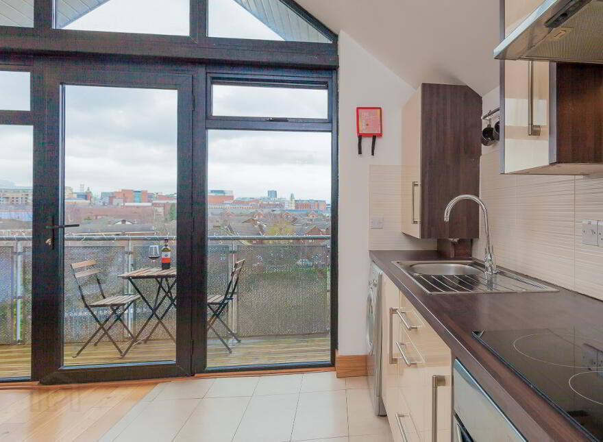 Unit C, 68 Cromwell Road, Botanic, Belfast South, Belfast, BT7 1JX