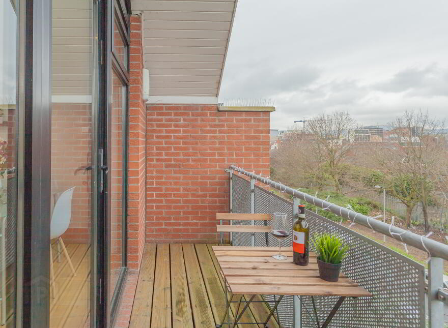 Unit C, 68 Cromwell Road, Botanic, Belfast South, Belfast, BT7 1JX