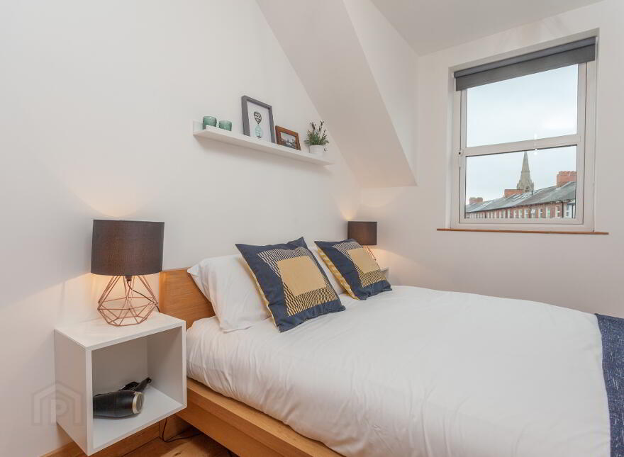 Unit C, 68 Cromwell Road, Botanic, Belfast South, Belfast, BT7 1JX