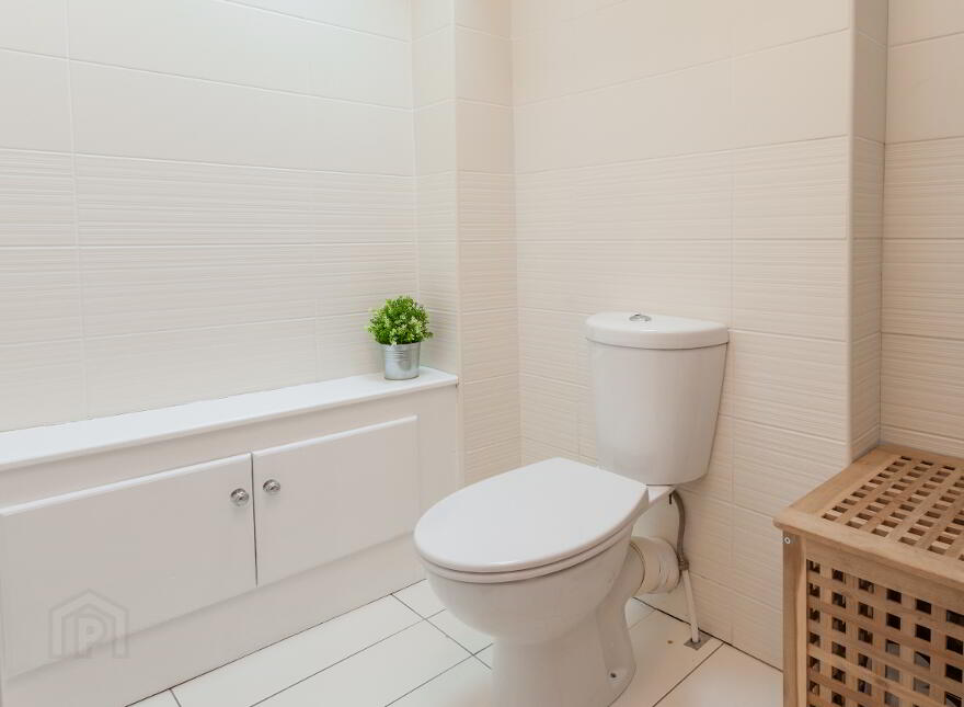 Unit C, 68 Cromwell Road, Botanic, Belfast South, Belfast, BT7 1JX