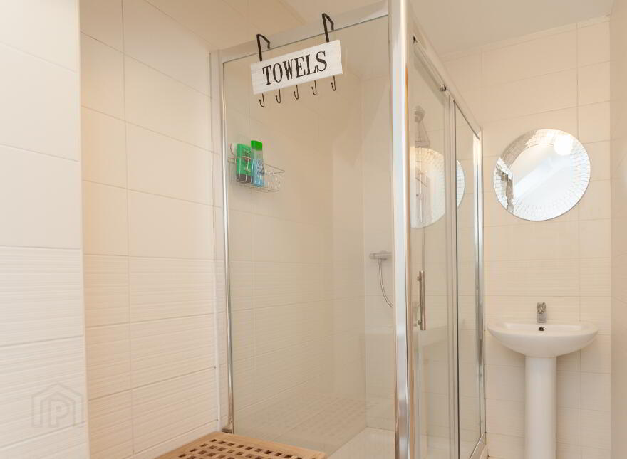 Unit C, 68 Cromwell Road, Botanic, Belfast South, Belfast, BT7 1JX