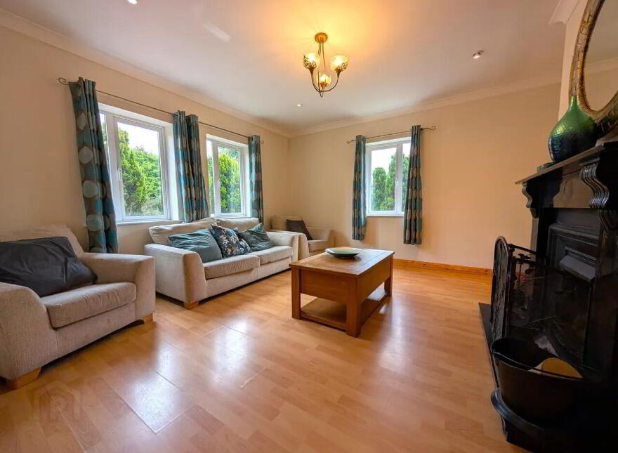 3 Meadow Court, Elm Park, Claremorris, F12PW44