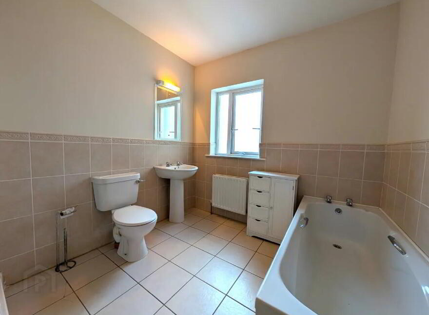 3 Meadow Court, Elm Park, Claremorris, F12PW44