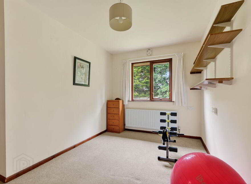 3 Hillside Road, Lisburn, BT27 6US