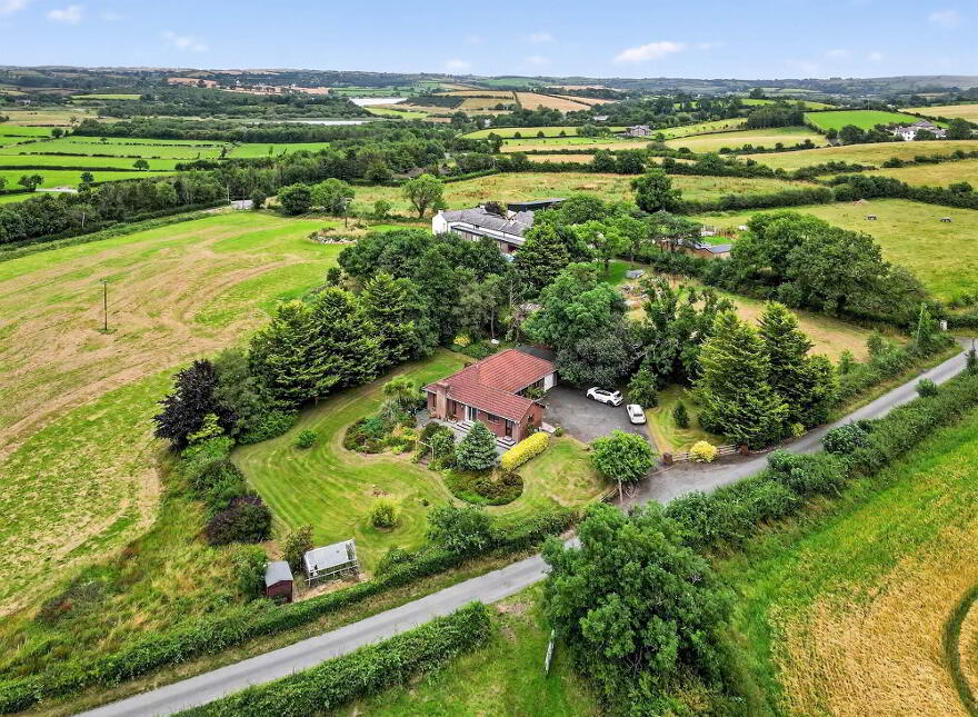 3 Hillside Road, Lisburn, BT27 6US