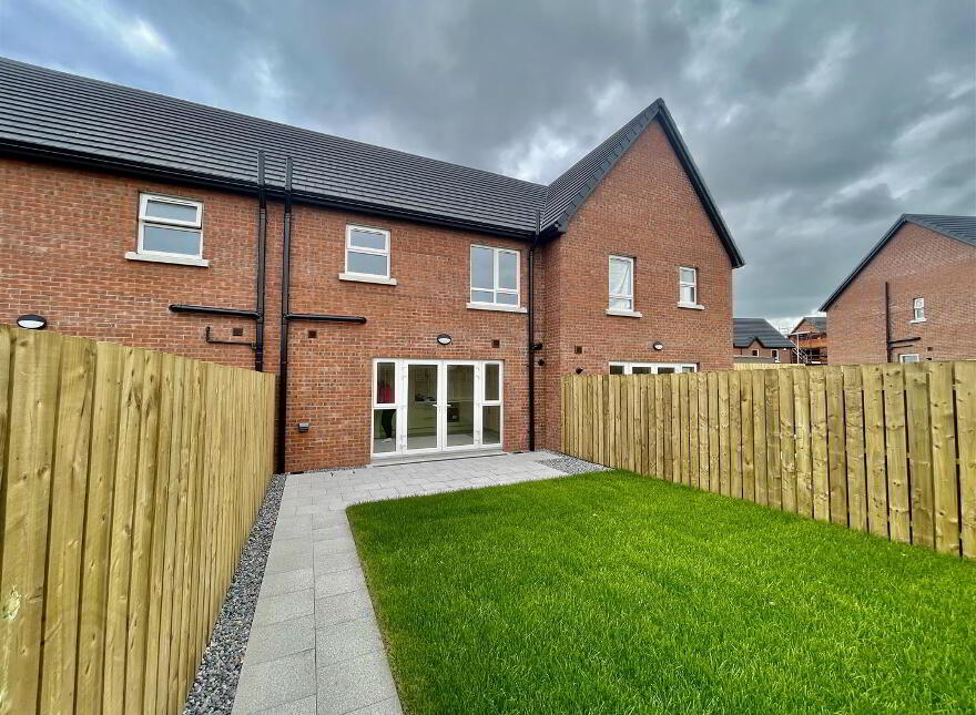 29 High Trees Walk, Donaghadee, BT21 0GW