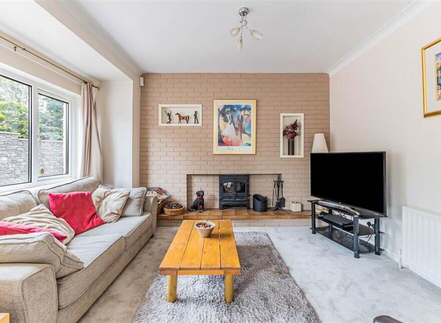 251 Hillhall Road, Lisburn, BT27 5JQ