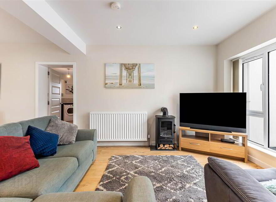 251 Hillhall Road, Lisburn, BT27 5JQ