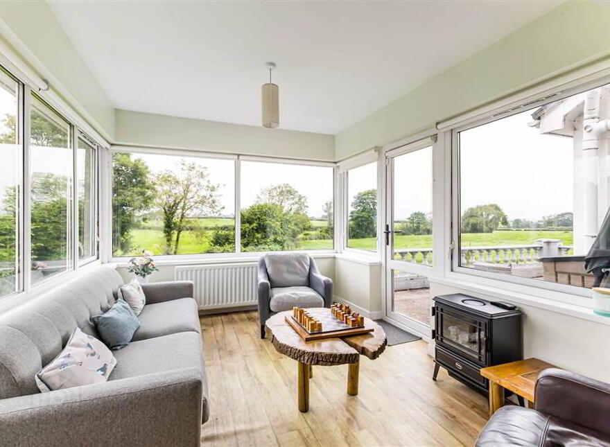 251 Hillhall Road, Lisburn, BT27 5JQ