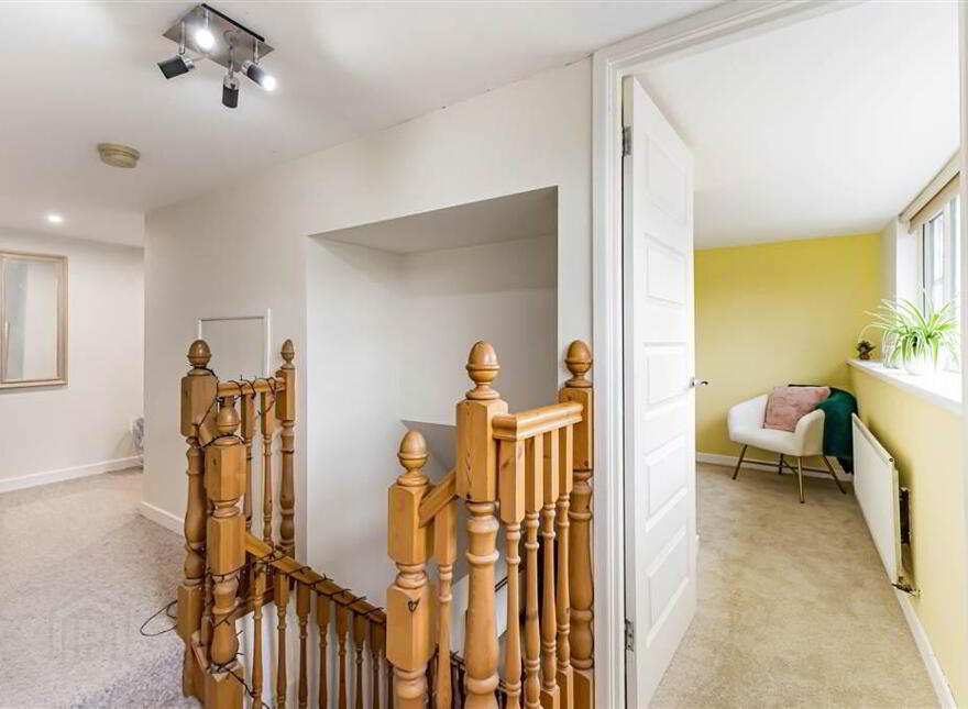 251 Hillhall Road, Lisburn, BT27 5JQ