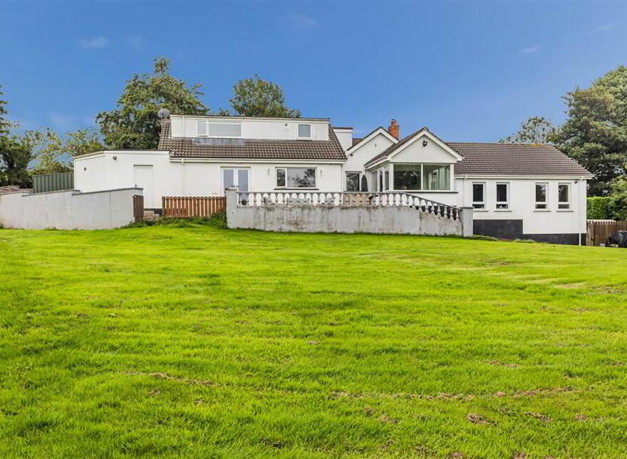 251 Hillhall Road, Lisburn, BT27 5JQ