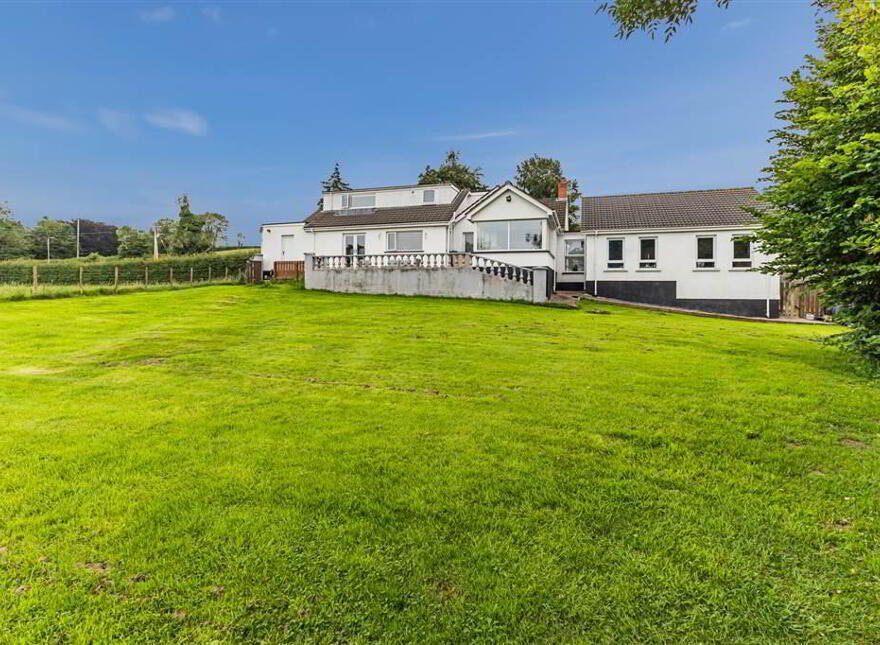 251 Hillhall Road, Lisburn, BT27 5JQ
