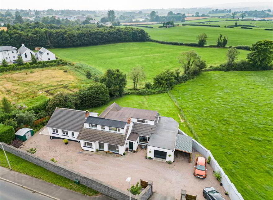 251 Hillhall Road, Lisburn, BT27 5JQ