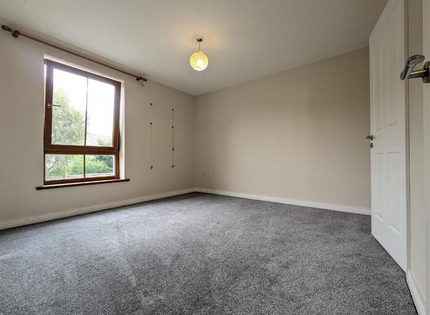 31 Brooklands Grove, Newcastle, BT33 0GJ
