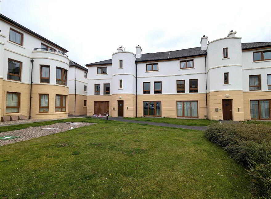 31 Brooklands Grove, Newcastle, BT33 0GJ