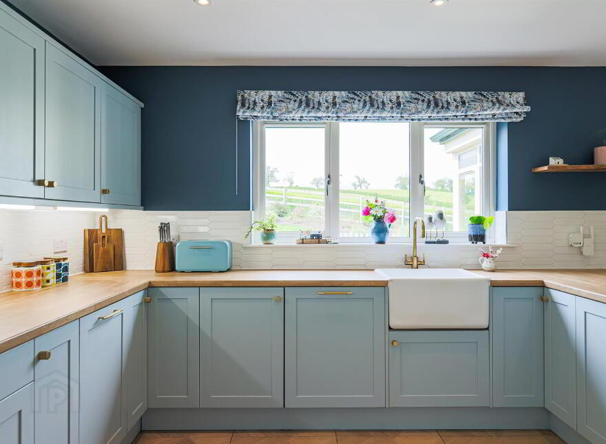 49 Ashgrove Walk, Comber, Newtownards, BT23 5PJ