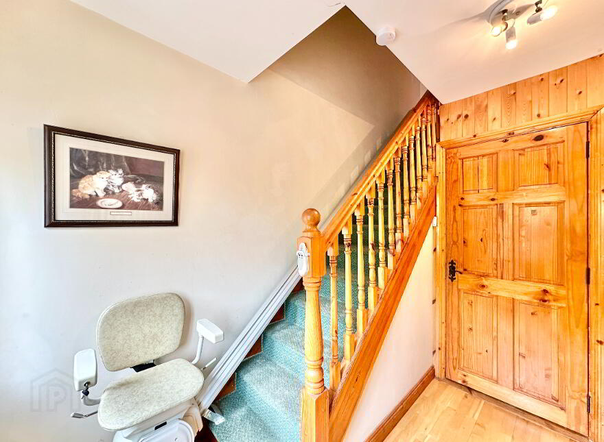 Scart, Milford, Charleville, P56W827