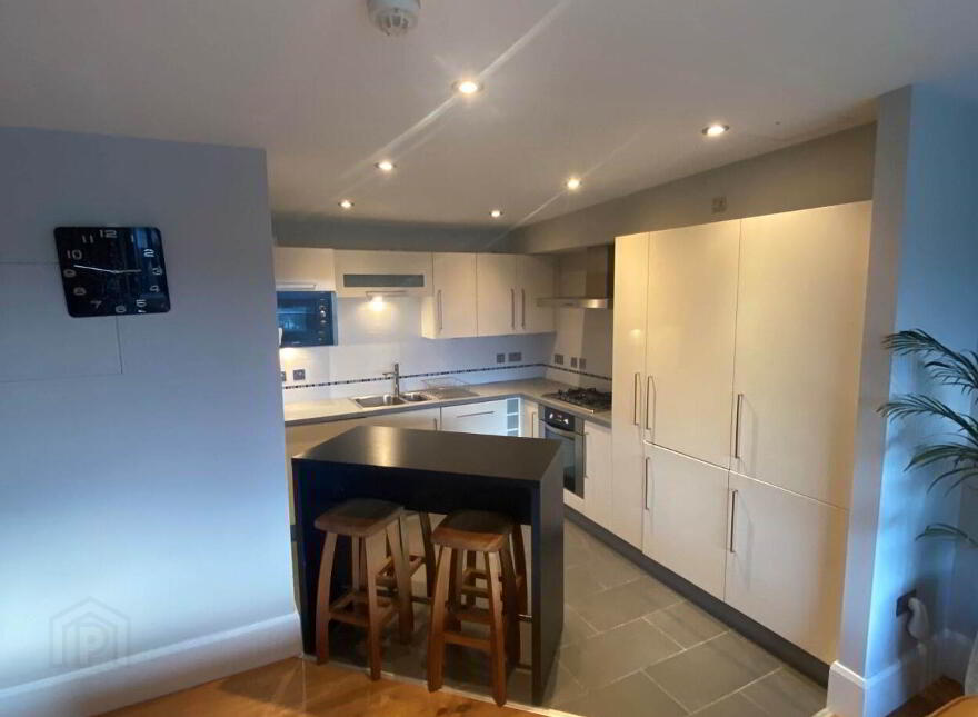 405 The Bakery, 311 Ormeau Road, Belfast, BT7 3GB