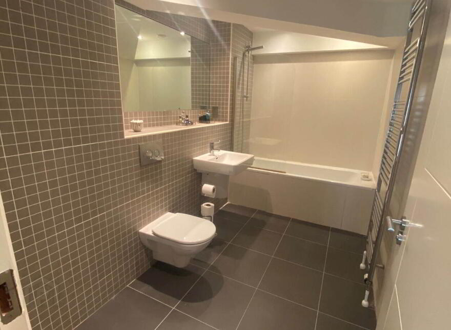 405 The Bakery, 311 Ormeau Road, Belfast, BT7 3GB