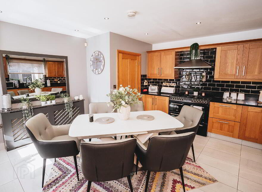8 Knockbracken Grove, Coleraine, BT52 1XQ