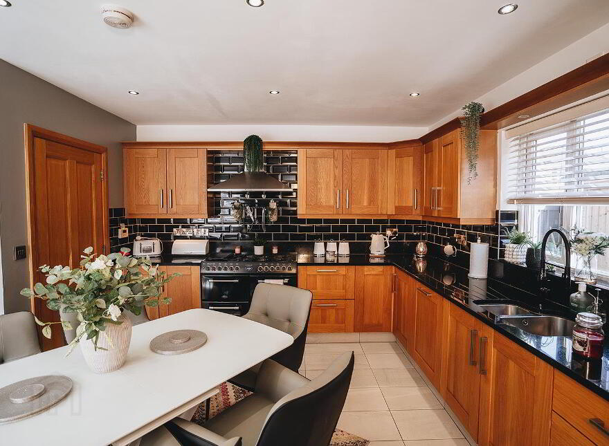 8 Knockbracken Grove, Coleraine, BT52 1XQ