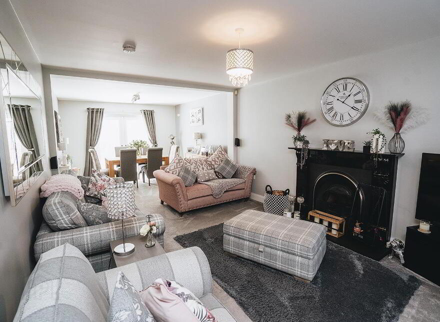 8 Knockbracken Grove, Coleraine, BT52 1XQ