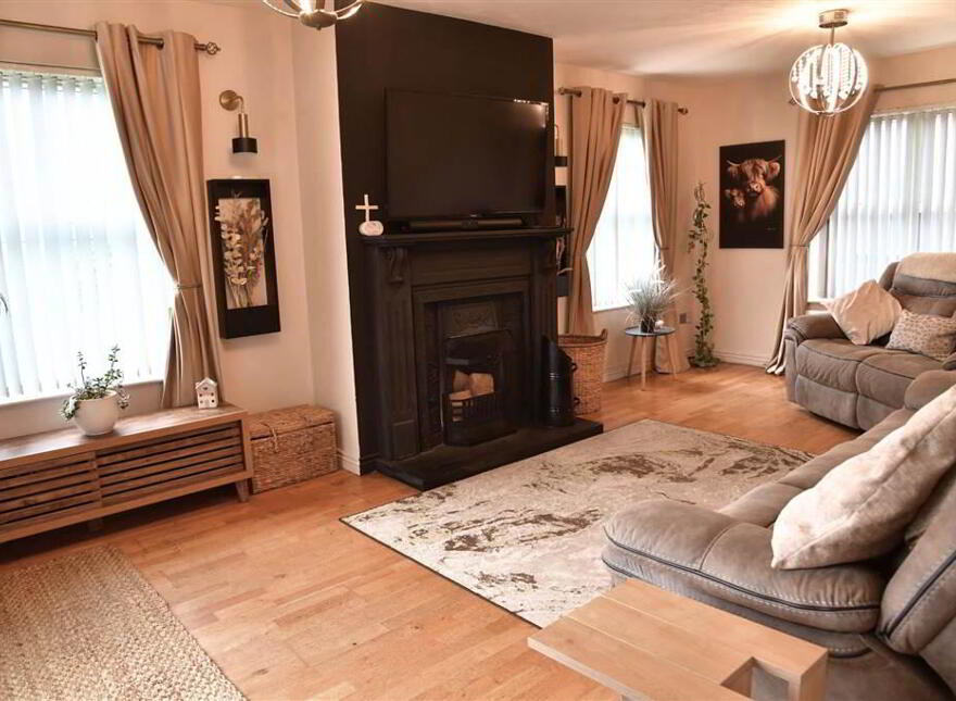 2 Old Cushendun Road, Newtown-Crommelin, Ballymena, BT43 6RJ