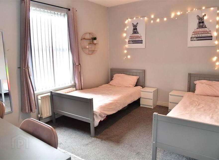 2 Old Cushendun Road, Newtown-Crommelin, Ballymena, BT43 6RJ