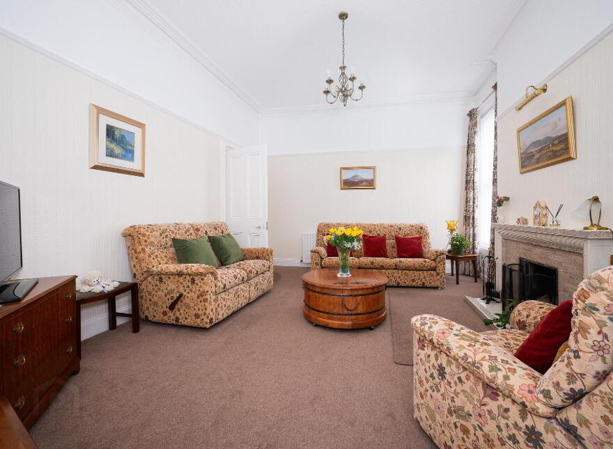 27 Knockbreda Park, Belfast, BT6 0HB