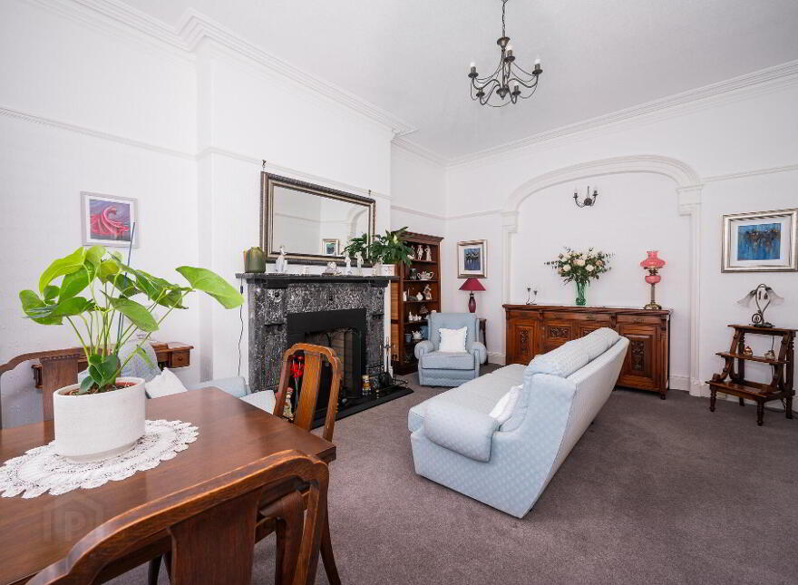 27 Knockbreda Park, Belfast, BT6 0HB