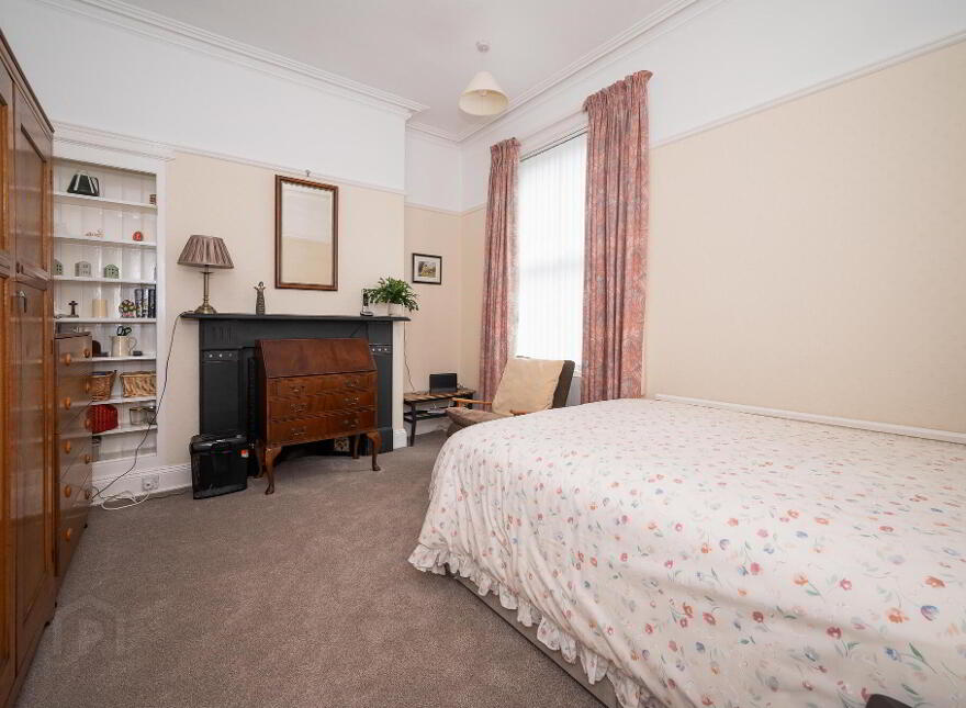 27 Knockbreda Park, Belfast, BT6 0HB