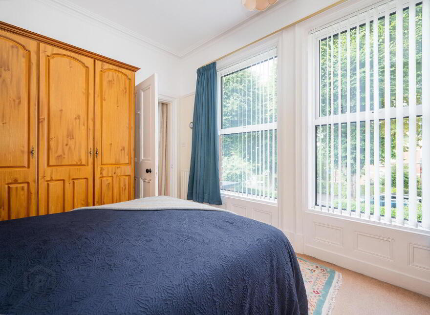 27 Knockbreda Park, Belfast, BT6 0HB