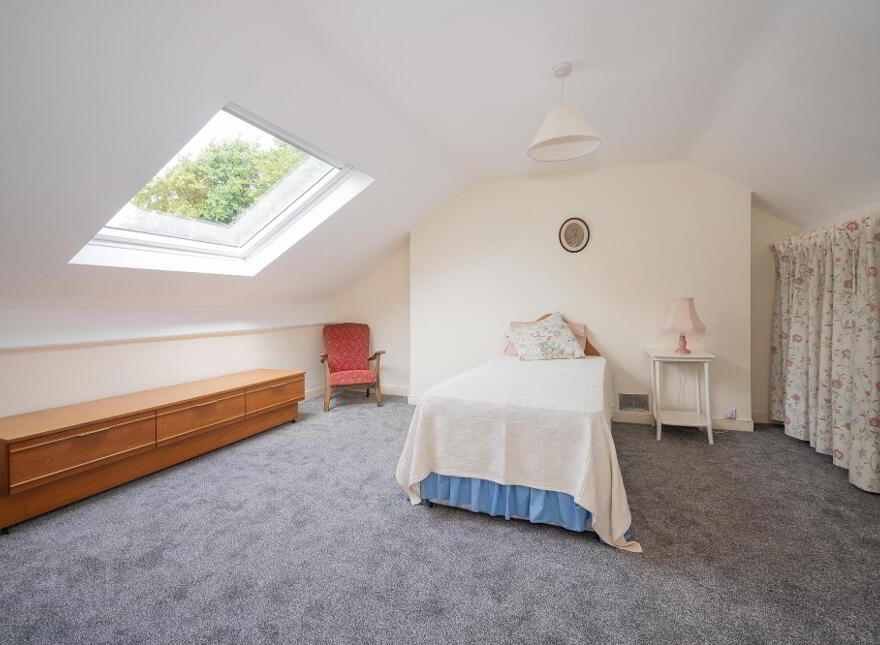 27 Knockbreda Park, Belfast, BT6 0HB