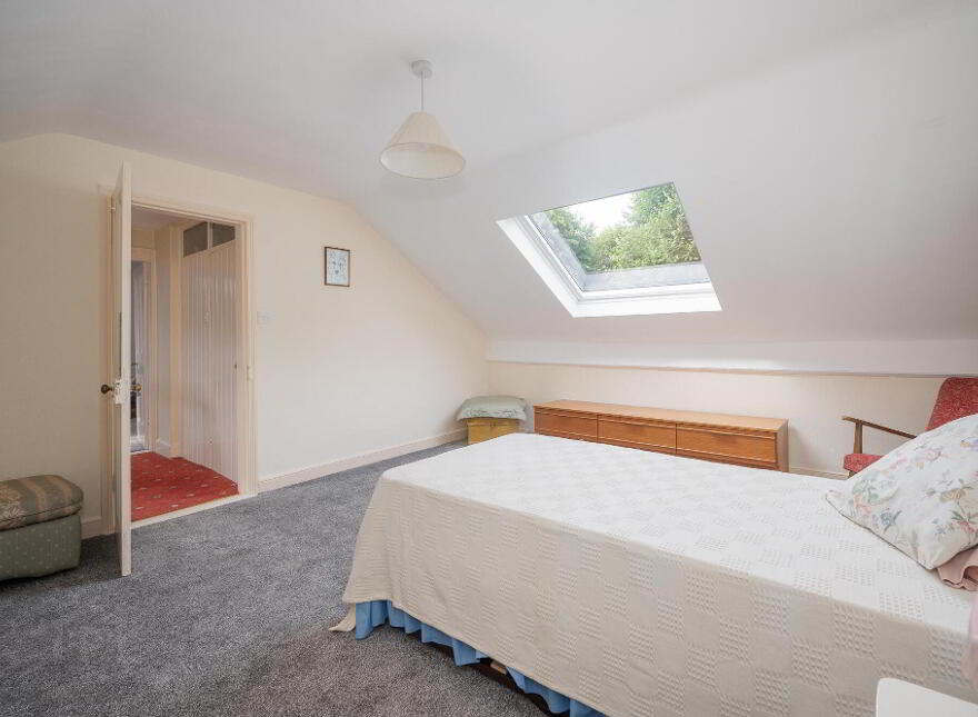 27 Knockbreda Park, Belfast, BT6 0HB