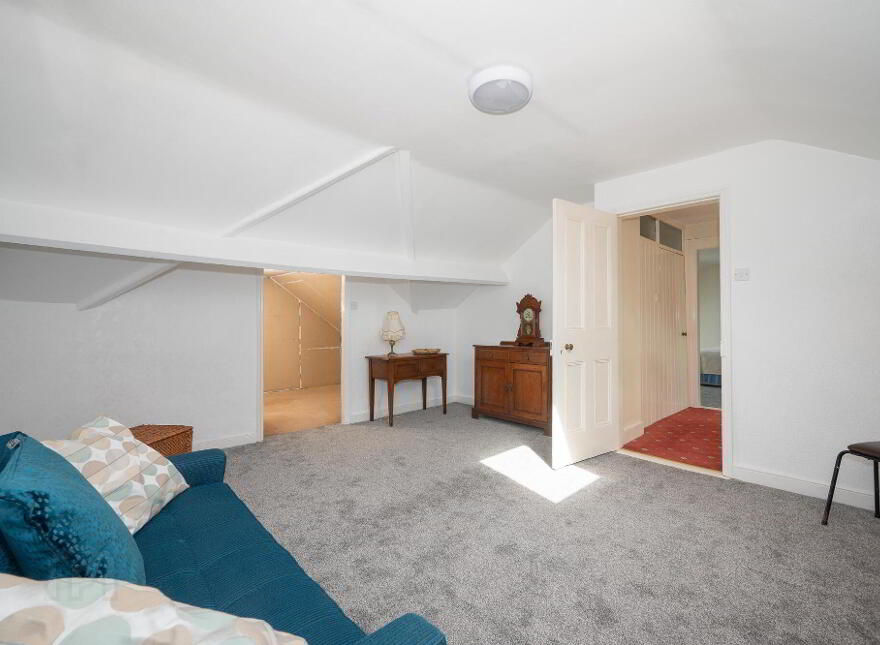 27 Knockbreda Park, Belfast, BT6 0HB