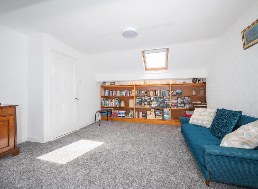 27 Knockbreda Park, Belfast, BT6 0HB